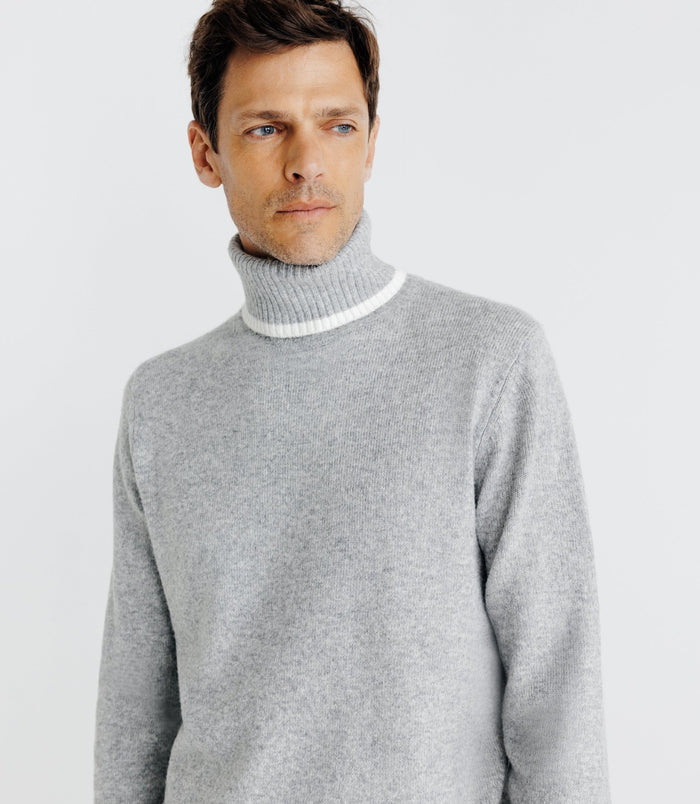 izac Pull col roulé gris