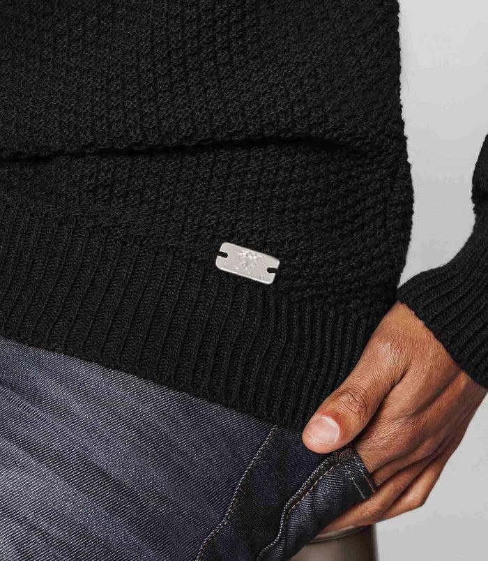 Izac Pull Noir épaule Boutonnée