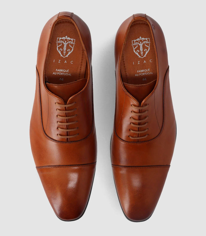 Izac Richelieu à Bout Droit Camel EMANUEL