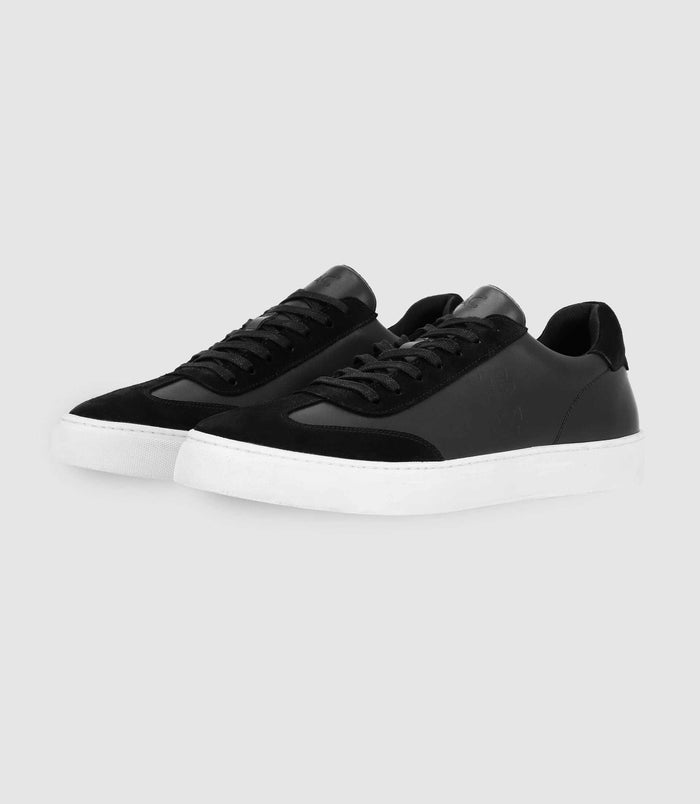 Izac Sneakers à Lacets En Cuir Noires