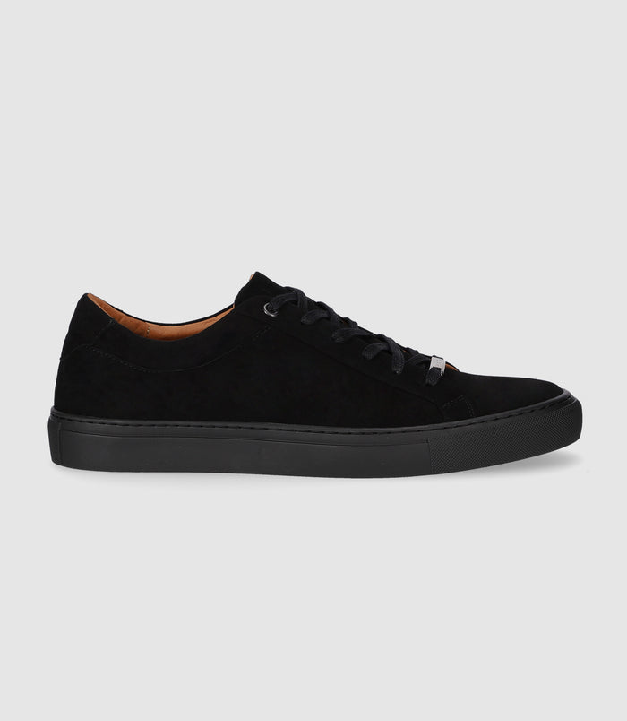 izac Sneakers basses en cuir noir OLGA