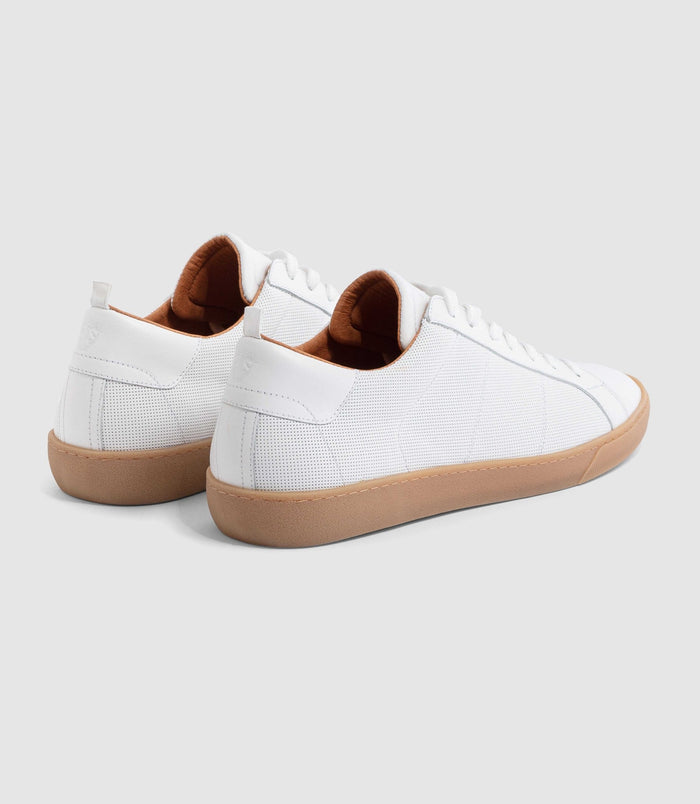 Izac Sneakers Blanche "Guilem"