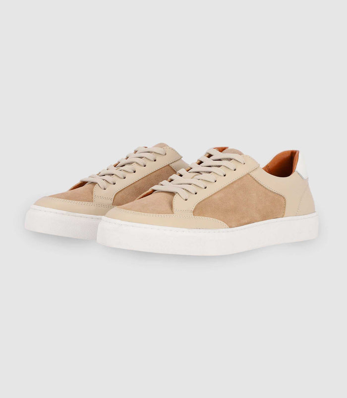 Izac Sneakers En Cuir Beige