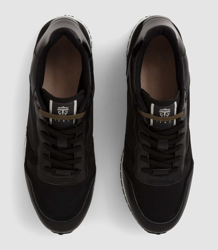 Izac Sneakers En Cuir Noir "Cael"