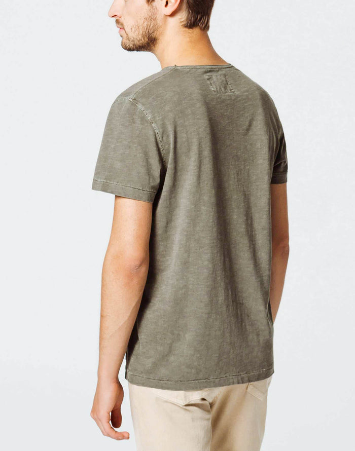 Izac T-Shirt Col V Kaki
