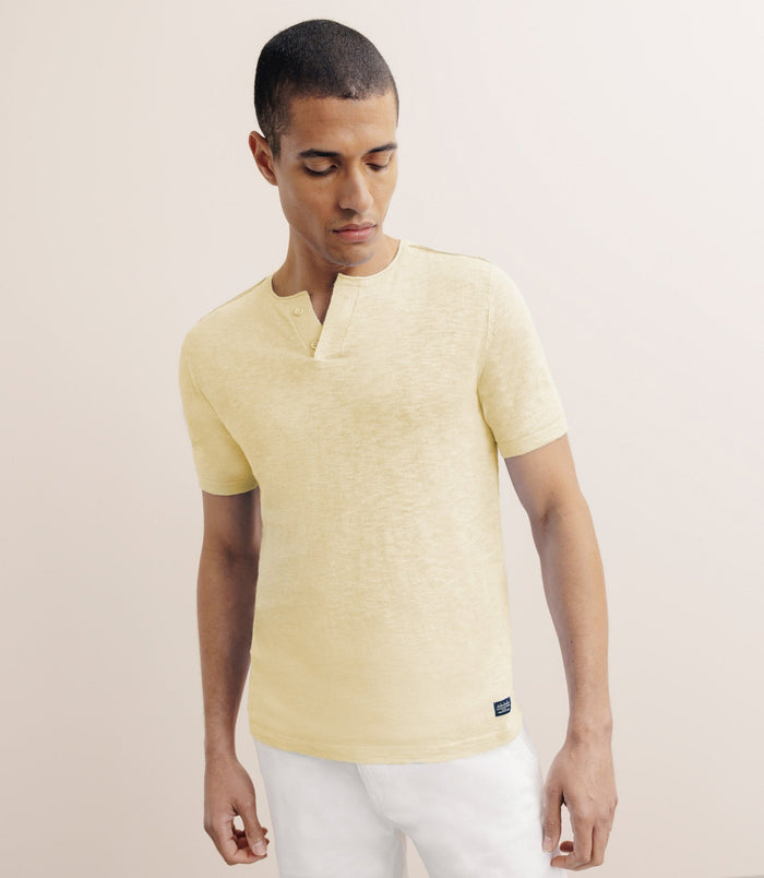 Izac T-shirt En Lin Boutonné Jaune