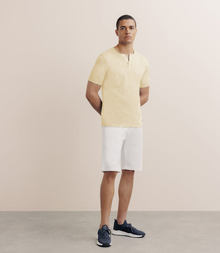 izac T-shirt en lin boutonné jaune