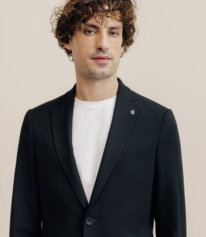 Izac Veste En Maille Noire