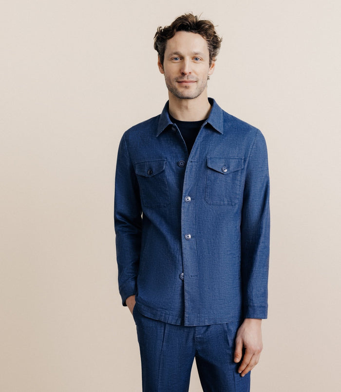 izac Veste ville indigo