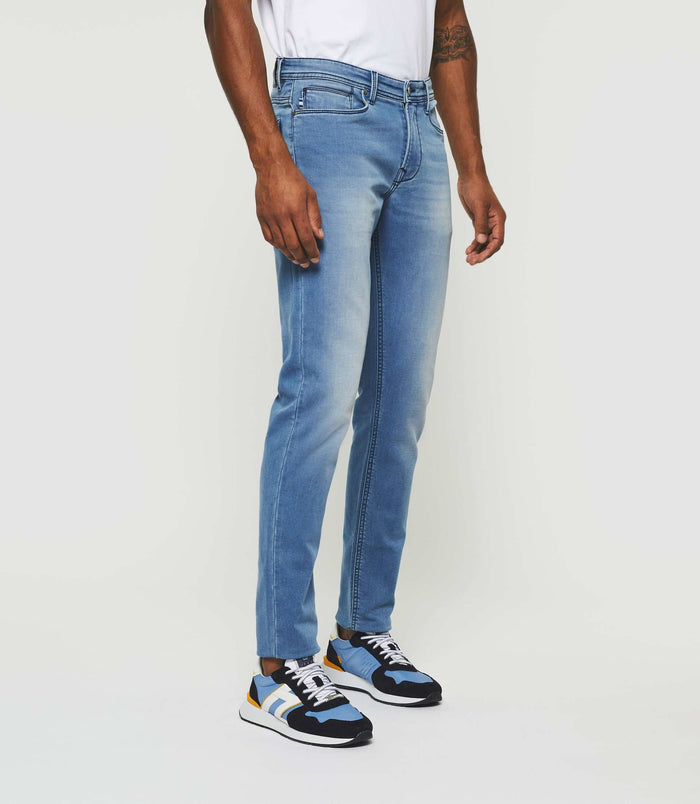 Izac Jean Super Slim En Molleton Bleu Délavé "Toupie"