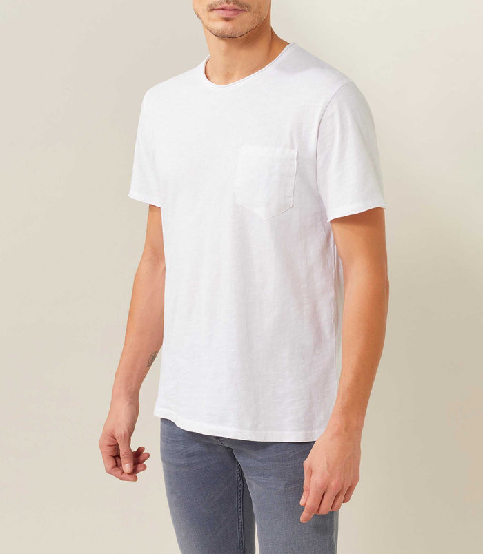 izac T shirt col rond blanc avec poche poitrine en lin "Xavi"