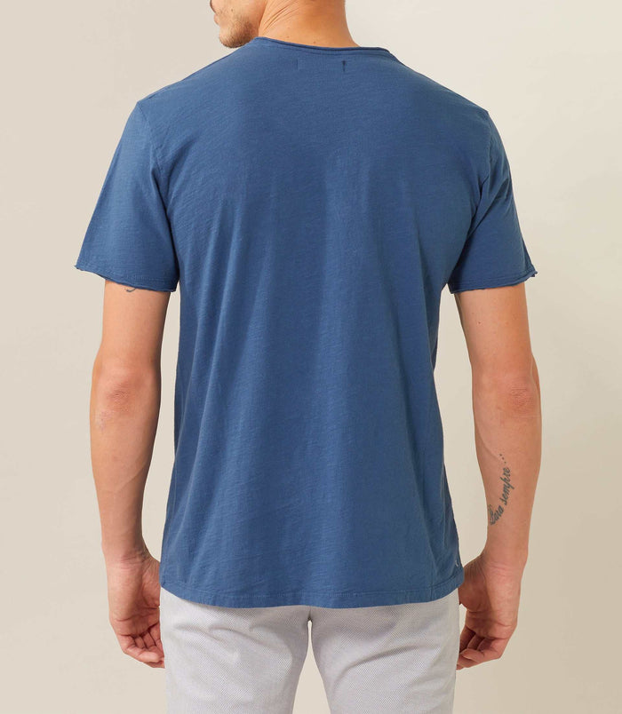 Izac T Shirt Col Rond Marine Avec Poche Poitrine En Lin "Xavi"