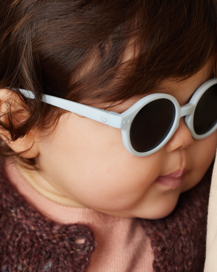Izipizi Conseil Taille : Votre Bébé Grandit Vite Si Vous Hésitez Prenez La Taille Au-dessus. Voir Le Modèle KIDS 9-36 Mois