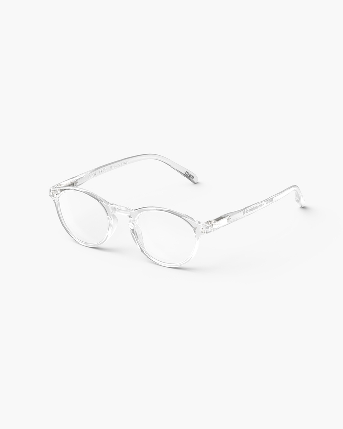 Izipizi Découvrez Les Lunettes De Lecture #A Crystal – Une Petite Monture Ronde Entièrement Transparente Qui Mise Sur L’élégance Minimaliste. Fabriquées En Matière Biosourcée Elles Allient Légèreté Et Modernité. A