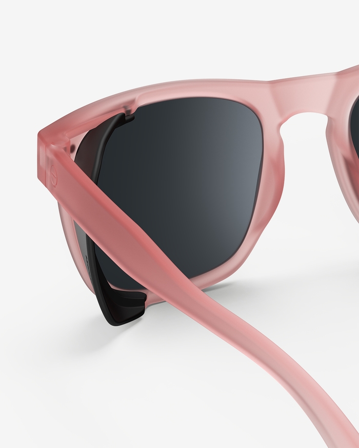 Izipizi Pale Pink All Weather