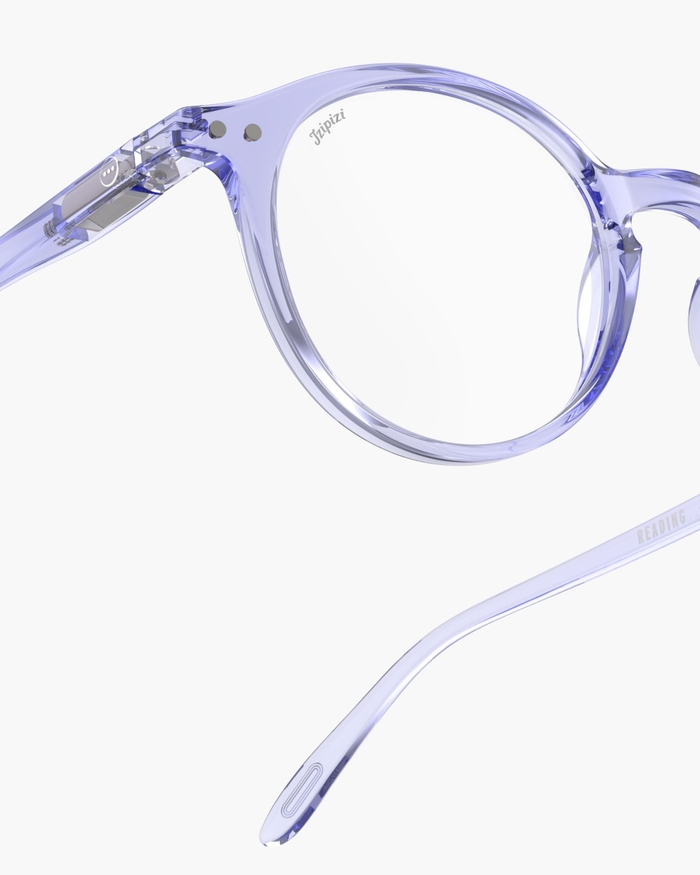 Izipizi Les Lunettes De Lecture #D Athletic Purple Sont Un Incontournable Intemporel Alliant Style Dynamisme Et Une Teinte Pleine De Vitalité. Avec Leur Forme Pantos Iconique Elles Deviennent Un Accessoire Universel Et Indémod