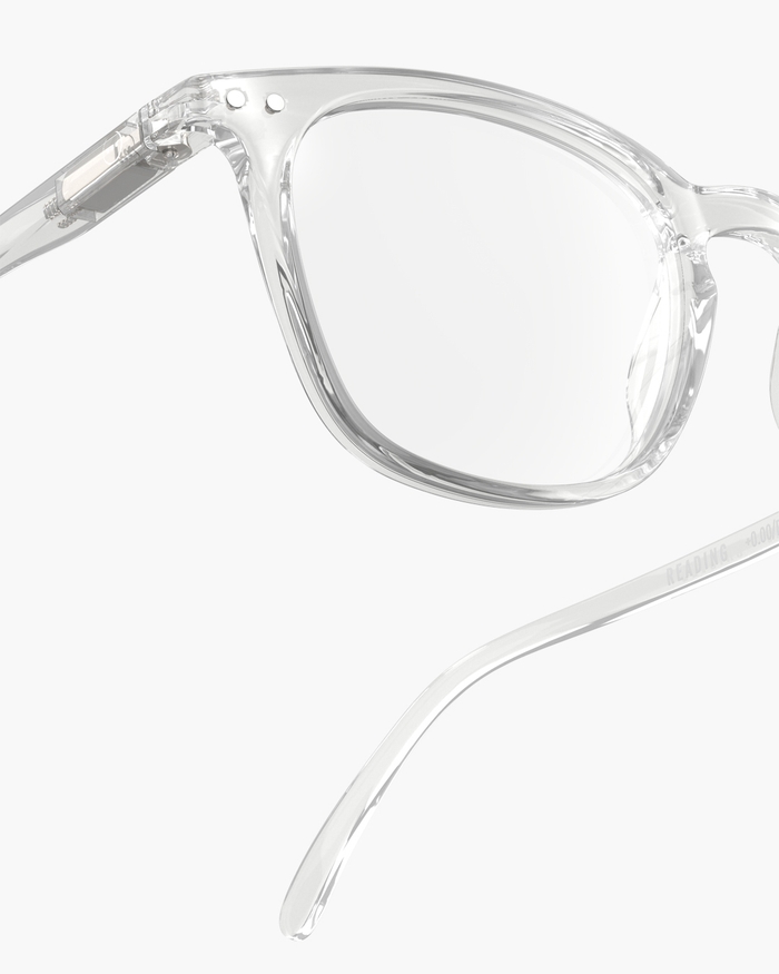 Izipizi Rencontrez Les Lunettes De Lecture #E Crystal – Avec Leur Forme Rectangulaire Et Leur Monture Transparente Ces Lunettes Sont L'accessoire Chic Et Léger En Toutes Circonstances. Grâce à Leurs Dioptries Allant De +1