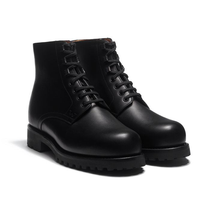 J.m. Weston Bottine Worker Femme En Cuir Veau Lisse Noir