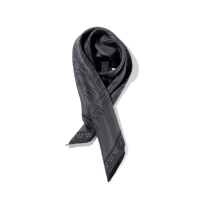 J.m. Weston Carré De Soie Les Promeneurs En Soie Gris Asphalte