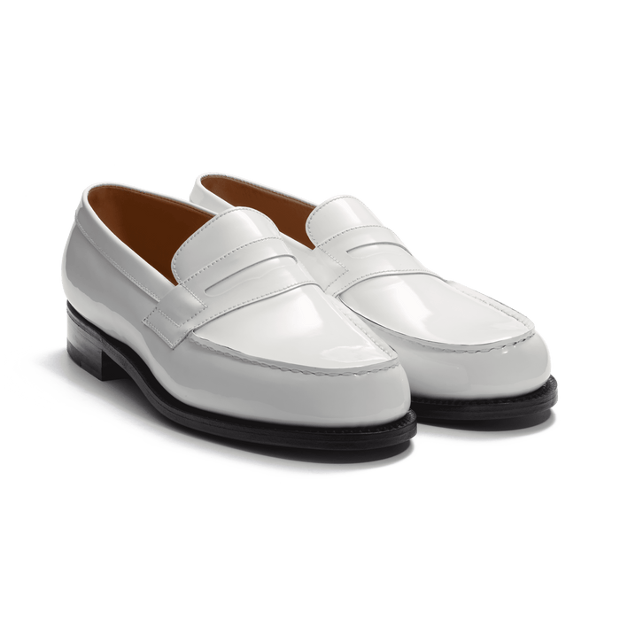 J.m. Weston Mocassin 180 Femme En Cuir Vernis Blanc