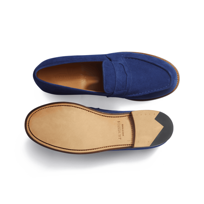 J.m. Weston Mocassin 180 Femme En Cuir Chèvre Velours Bleu De Limoges