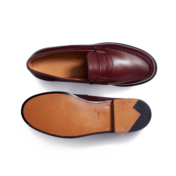 J.m. Weston Mocassin 180 Femme En Cuir Lisse Bordeaux Toucan