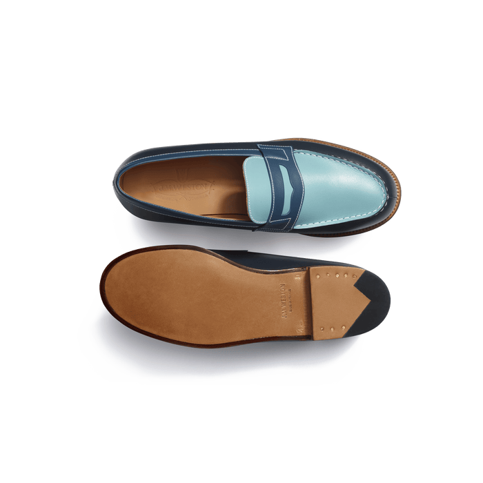 J.m. Weston Mocassin 180 Femme En Cuir Veau Box Camaïeu De Bleu