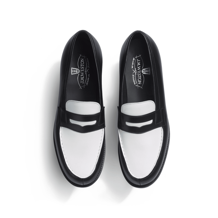 J.m. Weston Mocassin 180 Femme En Cuir Veau Box Noir Et Cuir Veau Souple Blanc