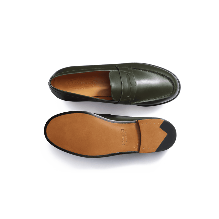 J.m. Weston Mocassin 180 Femme En Cuir Veau Box Vert