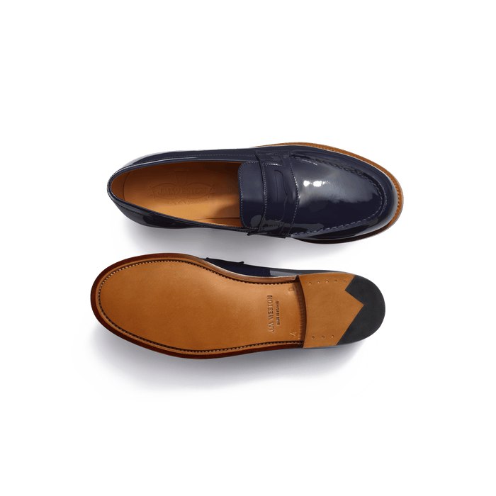 J.m. Weston Mocassin 180 Femme En Cuir Vernis Bleu Marine