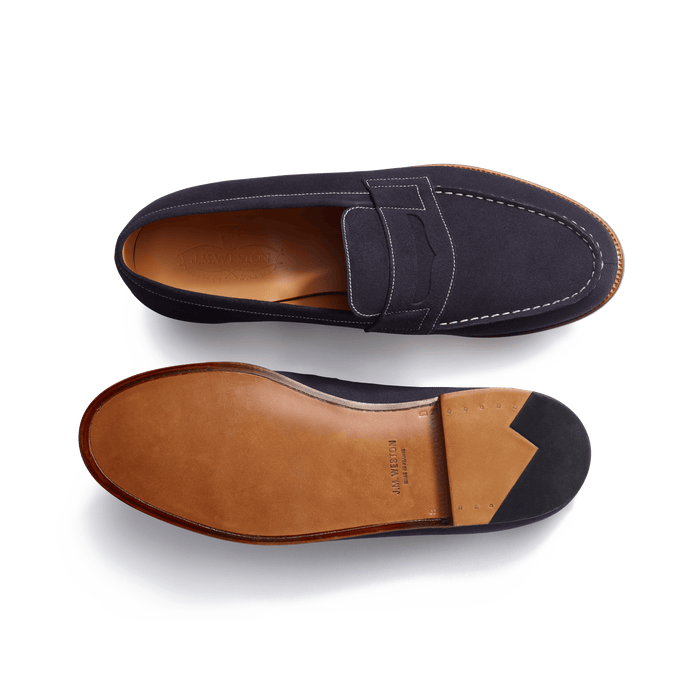 J.m. Weston Mocassin 180 Homme En Cuir Veau Velours Marine Piqûre Contrastée écrue