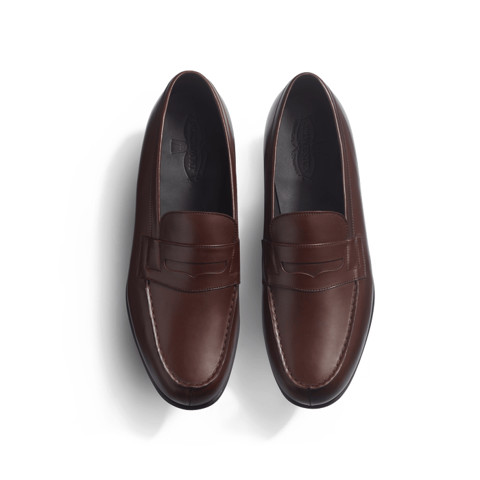 J.m. Weston Mocassin 180 Léger Homme En Cuir Veau Lisse Satiné Marron Mélèze