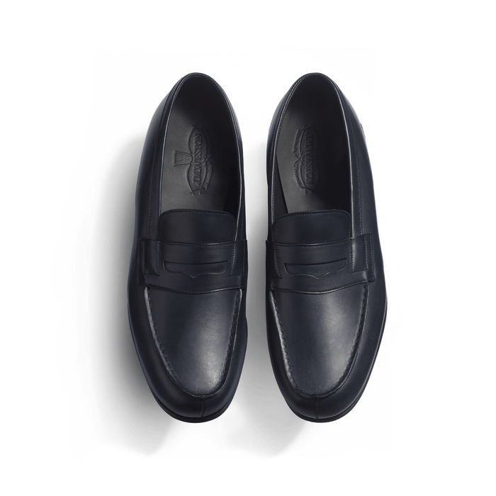 J.m. Weston Mocassin 180 Léger Homme En Cuir Veau Lisse Satiné Bleu Marine