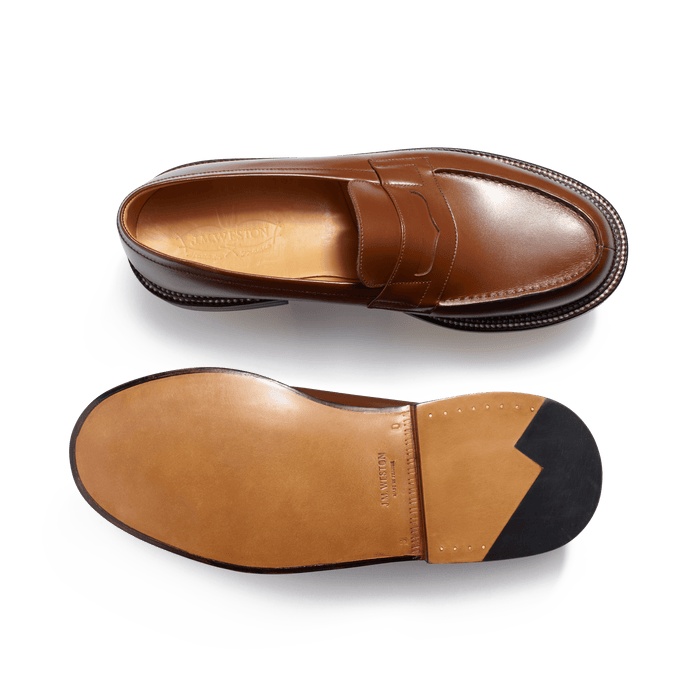 J.m. Weston Mocassin 180 Triple Semelle Homme En Cuir Lisse Marron Bergeronnette