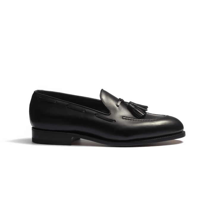 j.m. weston Mocassin Menton à pampilles homme en cuir lisse noir