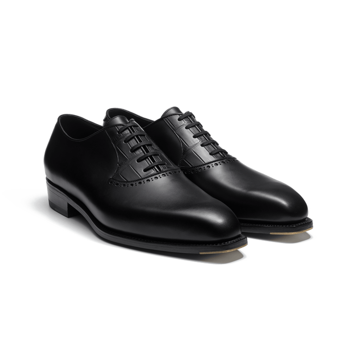 J.m. Weston Richelieu A Plastron Perfore Fusain Homme En Cuir Veau Box Noir Et Alligator Noir
