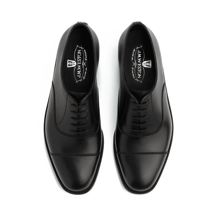 J.m. Weston Richelieu Bout Droit Femme En Cuir Lisse Noir