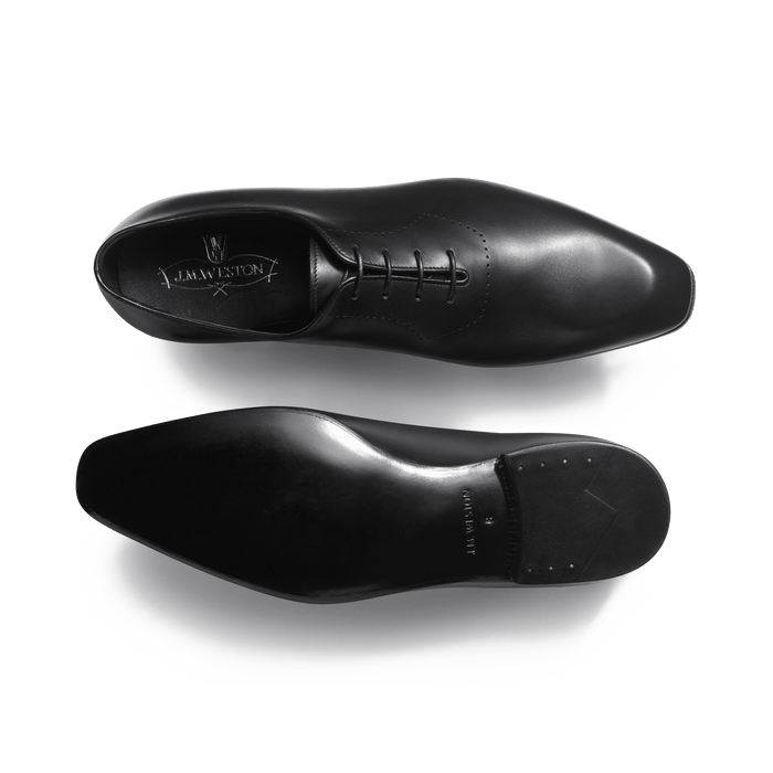 J.m. Weston Richelieu One Cut Monaco Avec Perforations Homme En Cuir Lisse Noir