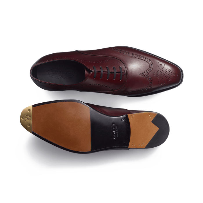 J.m. Weston Richelieu Perforé Fusain Homme En Cuir Veau Box Nuancé Bordeaux