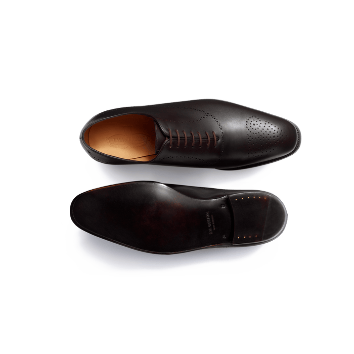 J.m. Weston Richelieu Savile Perforé Homme En Cuir Veau Box Marron Mélèze