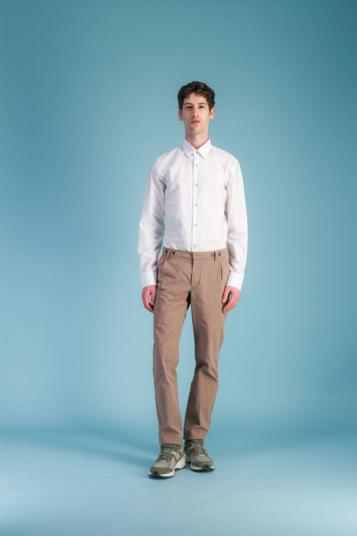 jagvi Chemise en coton léger blanc à fines rayures