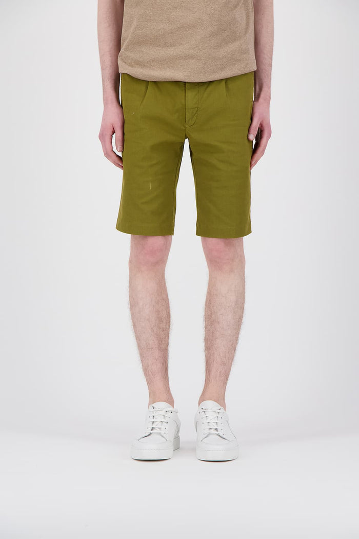 jagvi Pleats Short Kaki