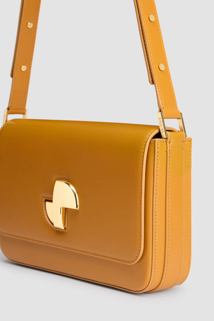 Jean Patou Le Classic Lock En Cuir Gold