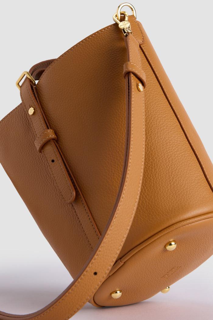 Jean Patou Petit Sac Seau JP En Cuir Caramel