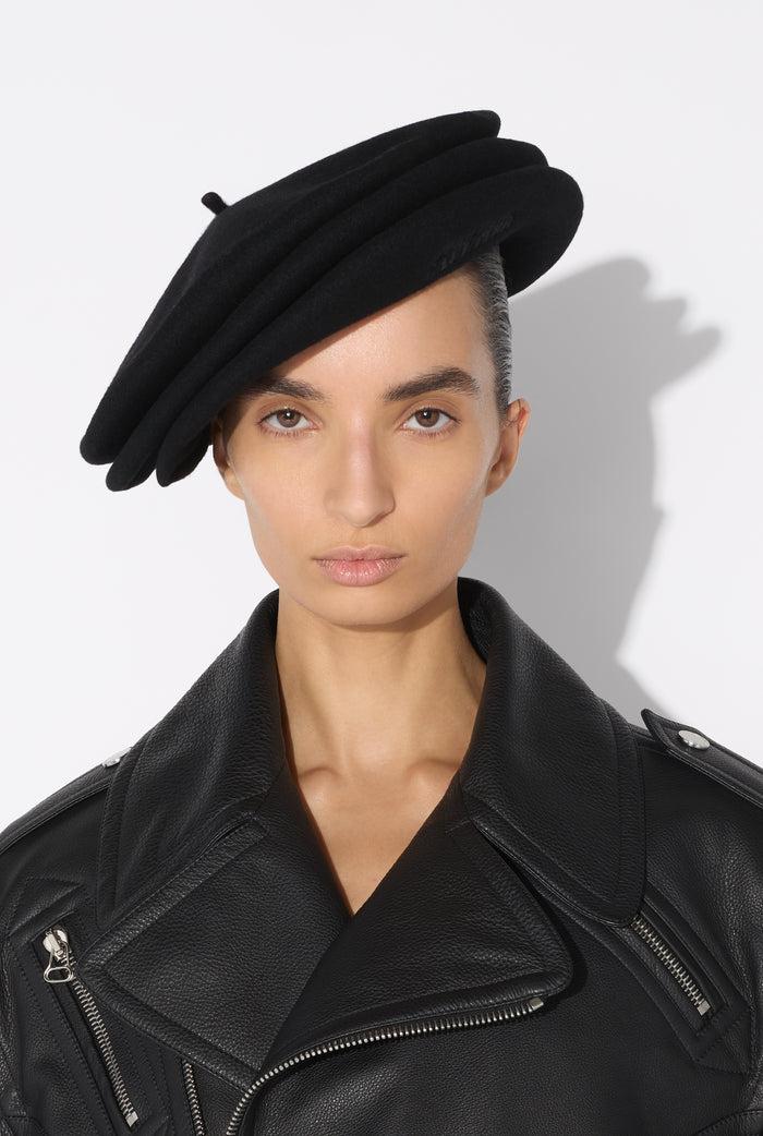 jean paul gaultier Le Bérêt accordéon Noir