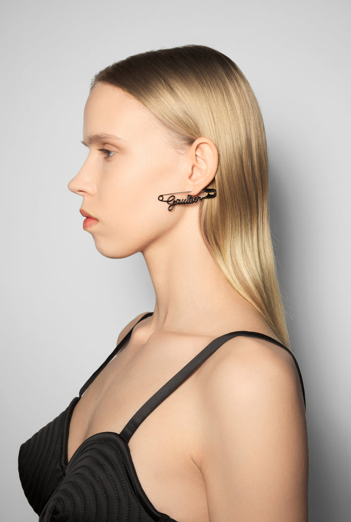 Jean Paul Gaultier La Boucle D'oreille épingle Gaultier Noire Noir