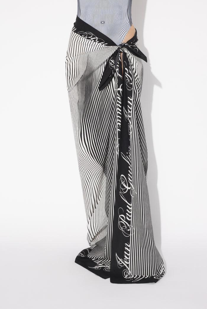 Jean Paul Gaultier Le Paréo Pinstripes Body Morphing Blanc