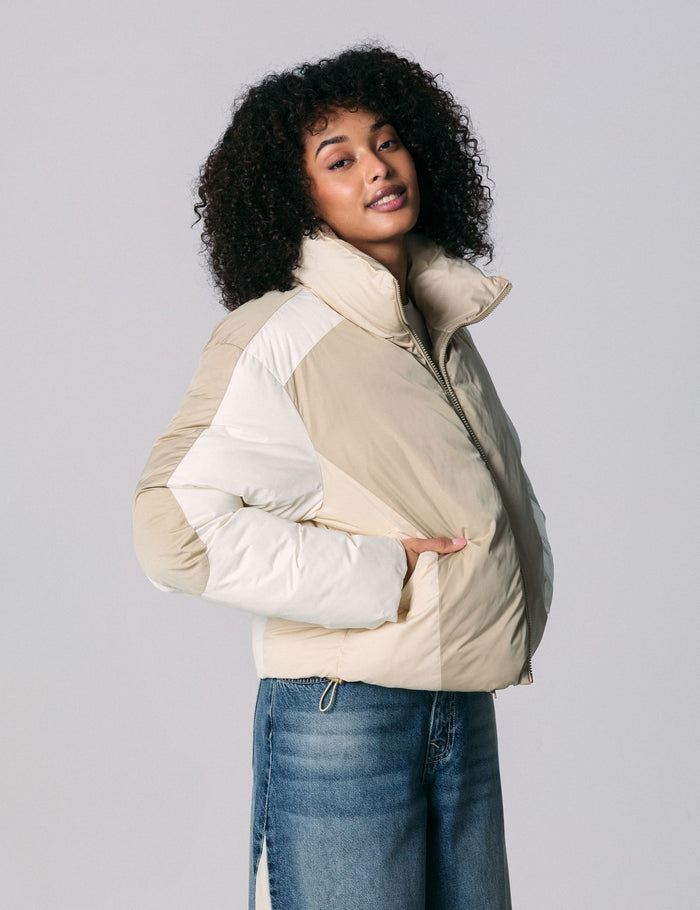 jennyfer Doudoune courte matelassée beige et kaki