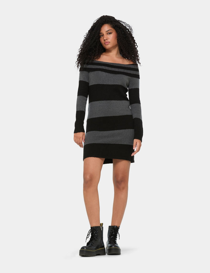 jennyfer Robe pull courte col bardot à rayures noire et grise