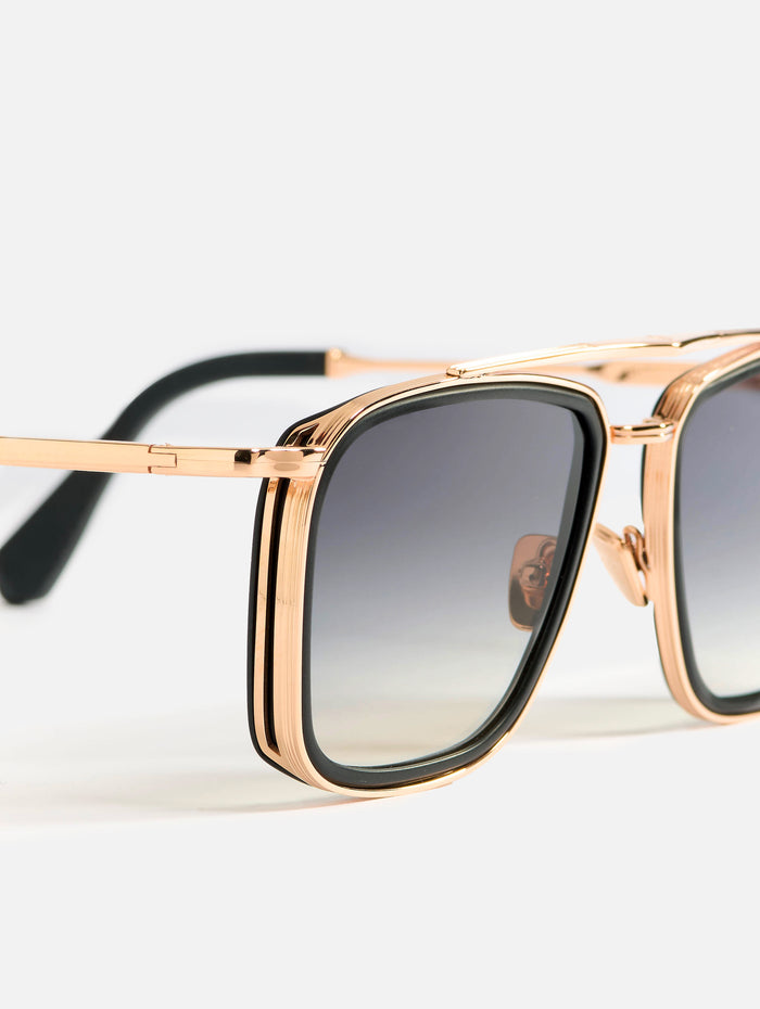 John Dalia Brad - C114